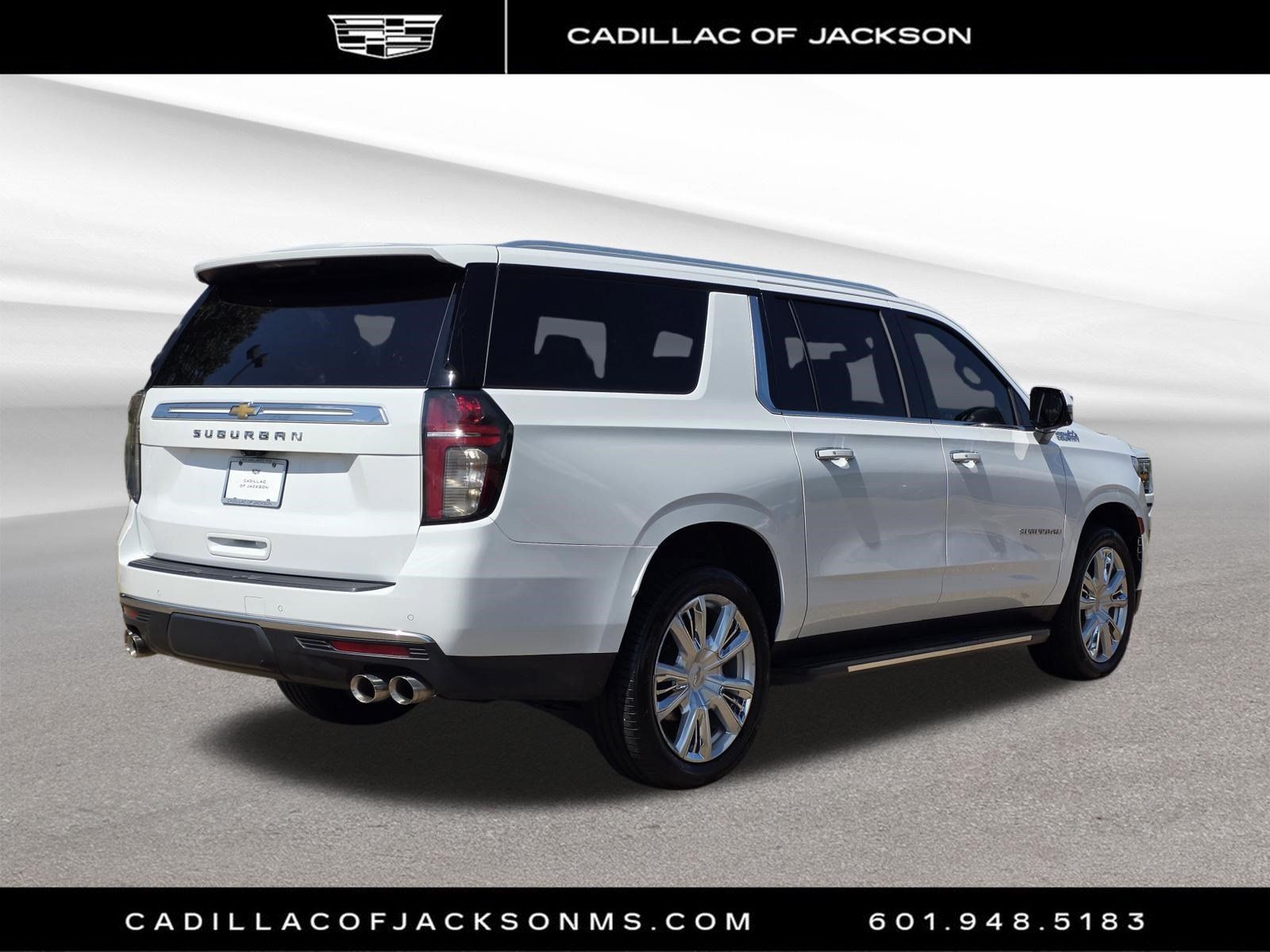 Used 2021 Chevrolet Suburban High Country RWD image 5