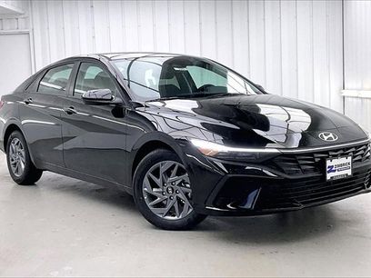 New 2026 Hyundai Elantra Blue