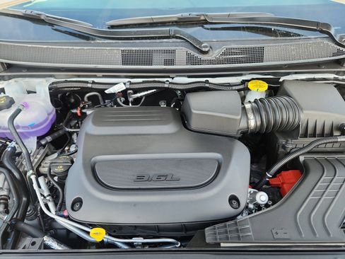 New 2026 Chrysler Pacifica Limited w/ S Appearance Package image 22