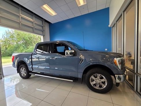 Used 2023 Ford F150 Lariat image 6