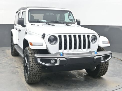Used 2023 Jeep Wrangler Sahara w/ Cold Weather Group image 3