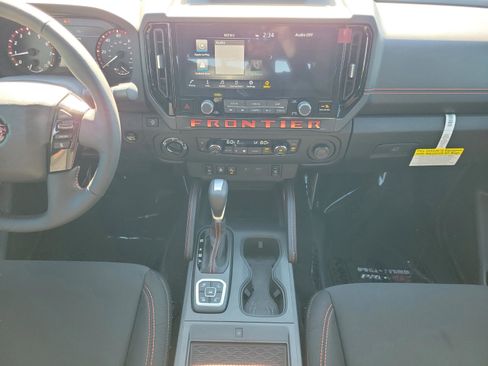 New 2026 Nissan Frontier PRO-4X w/ Pro-4x Convenience Package image 18
