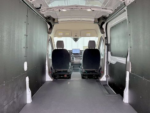 New 2026 Ford Transit 350 148 Medium Roof AWD w/ Load Area Protection Package image 15