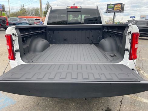 Used 2025 RAM 1500 Big Horn AWD/4WD image 22