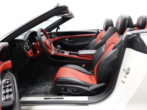 Used 2020 Bentley Continental GT V8 AWD/4WD image 15