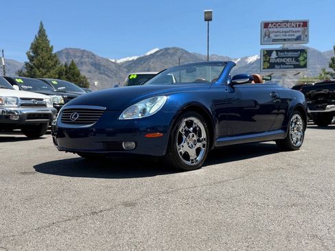 Used 2005 Lexus SC 430 Convertible w/ Preferred Accessory Pkg RWD image 3