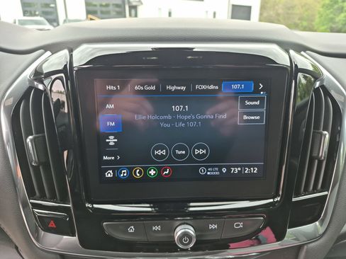 Used 2023 Chevrolet Traverse LT AWD/4WD image 14