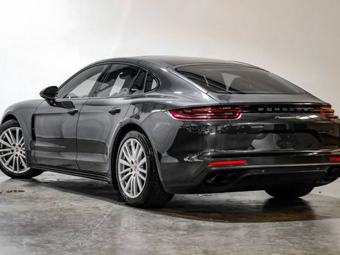 Used 2018 Porsche Panamera 4S AWD/4WD image 13