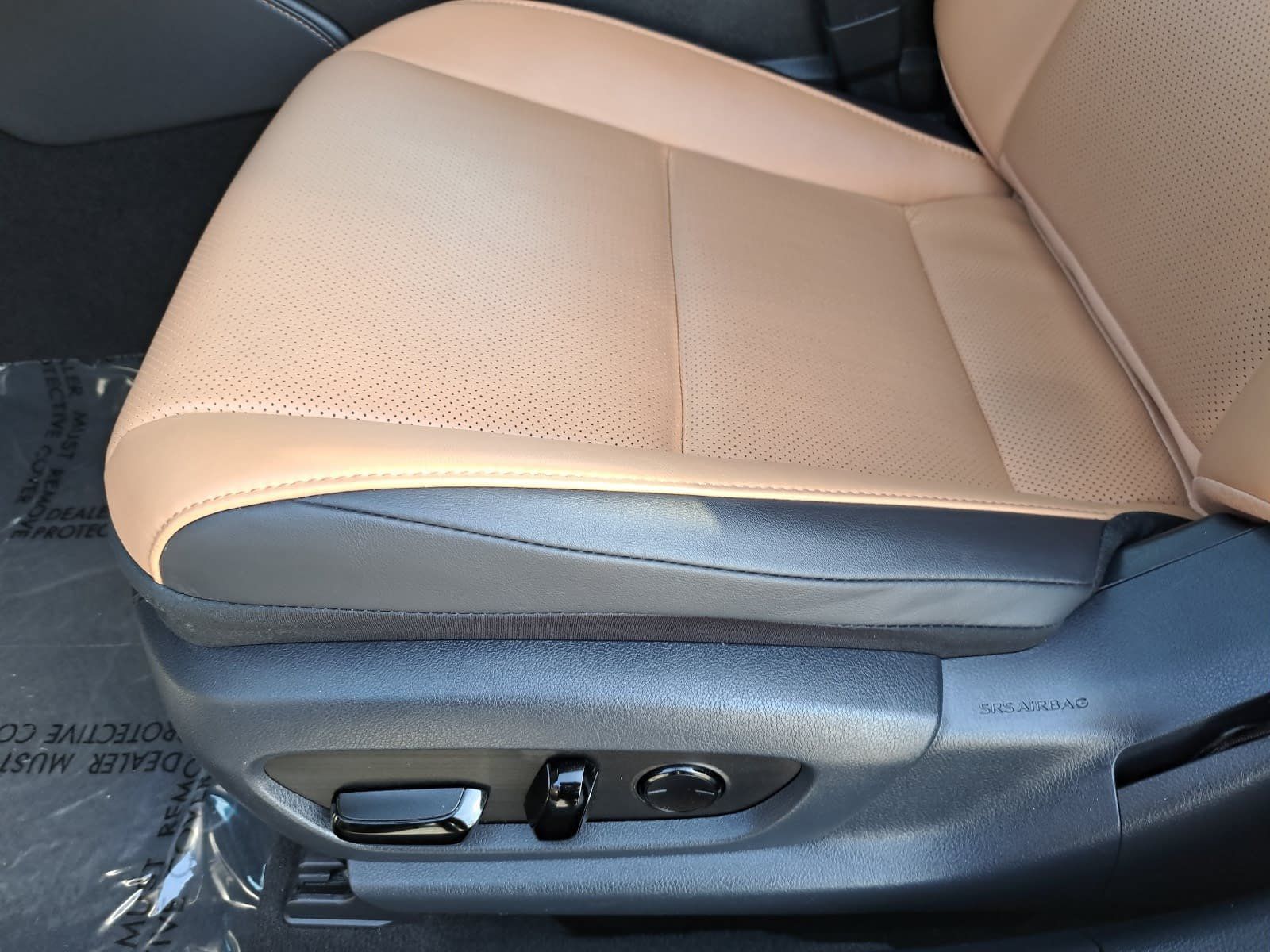 Used 2024 Lexus ES 350 w/ Premium Package FWD image 30