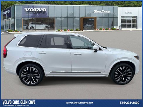 Used 2025 Volvo XC90 T8 Plus AWD/4WD image 3
