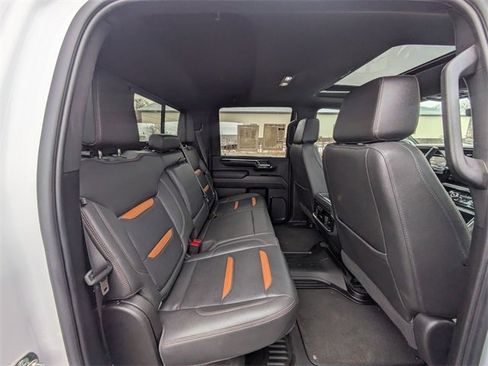 Used 2024 GMC Sierra 2500 AT4 w/ AT4 Premium Plus Package image 35