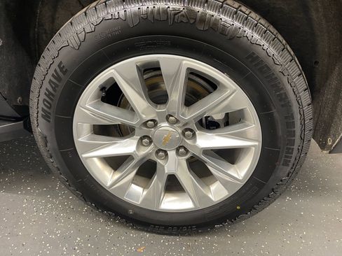 Used 2024 Chevrolet Tahoe Premier image 21