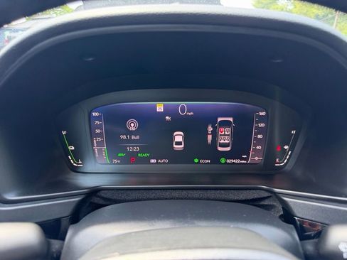 Used 2023 Honda Accord EX-L image 13