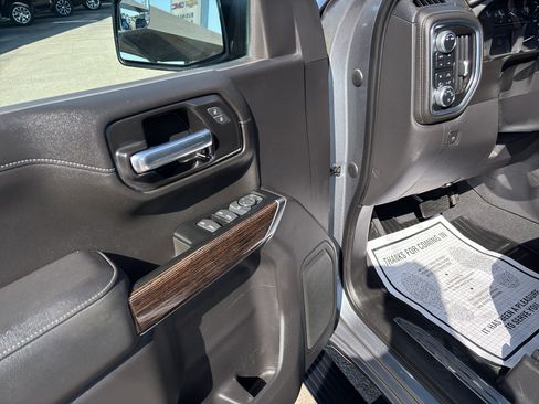 Certified 2021 GMC Sierra 1500 Elevation w/ X31 Off-Road Package AWD/4WD image 12