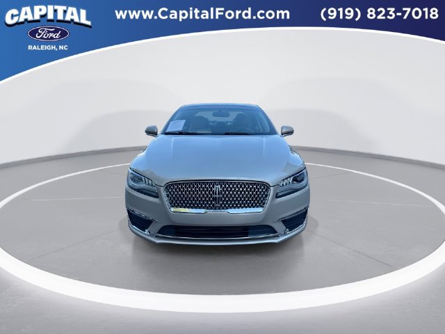Used 2017 Lincoln MKZ Premiere FWD image 3