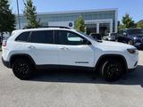 Used 2023 Jeep Cherokee Altitude Lux image 2