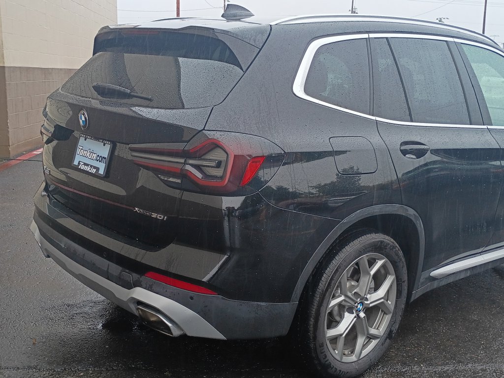 Used 2024 BMW X3 xDrive30i AWD/4WD image 5