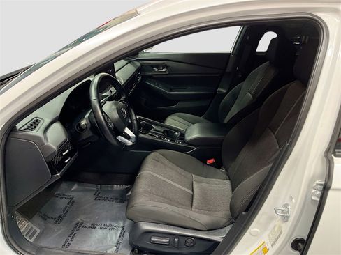 Used 2025 Honda Accord Sport image 20