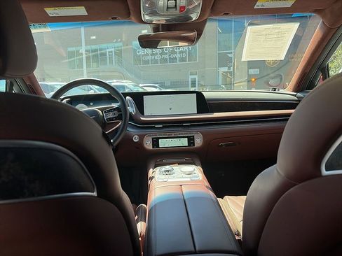 Used 2025 Genesis G90 3.5T image 6