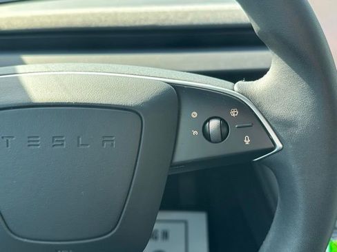 Used 2025 Tesla Model 3 Long Range image 22