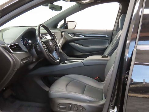 Used 2024 Buick Enclave Premium image 16