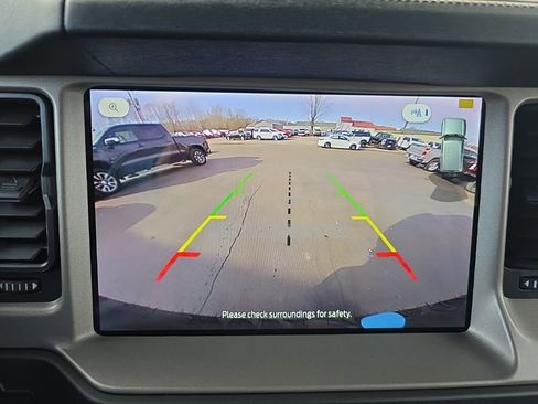 New 2025 Ford Bronco Outer Banks w/ Sasquatch Package image 21