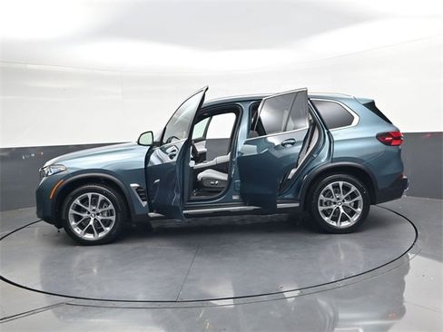 New 2026 BMW X5 xDrive40i image 27
