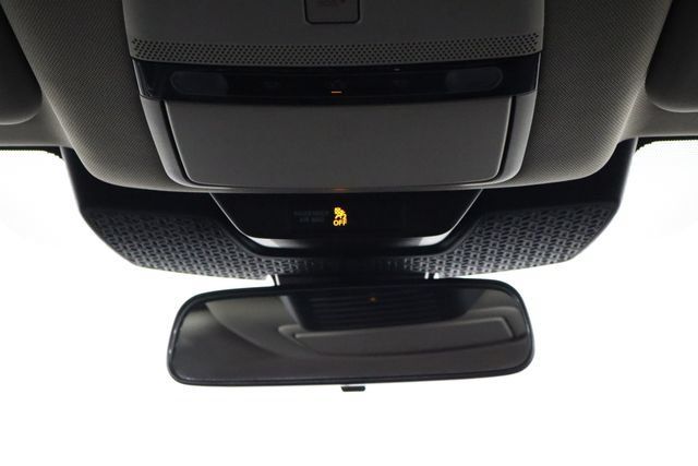 Used 2023 Nissan Ariya AWD image 24
