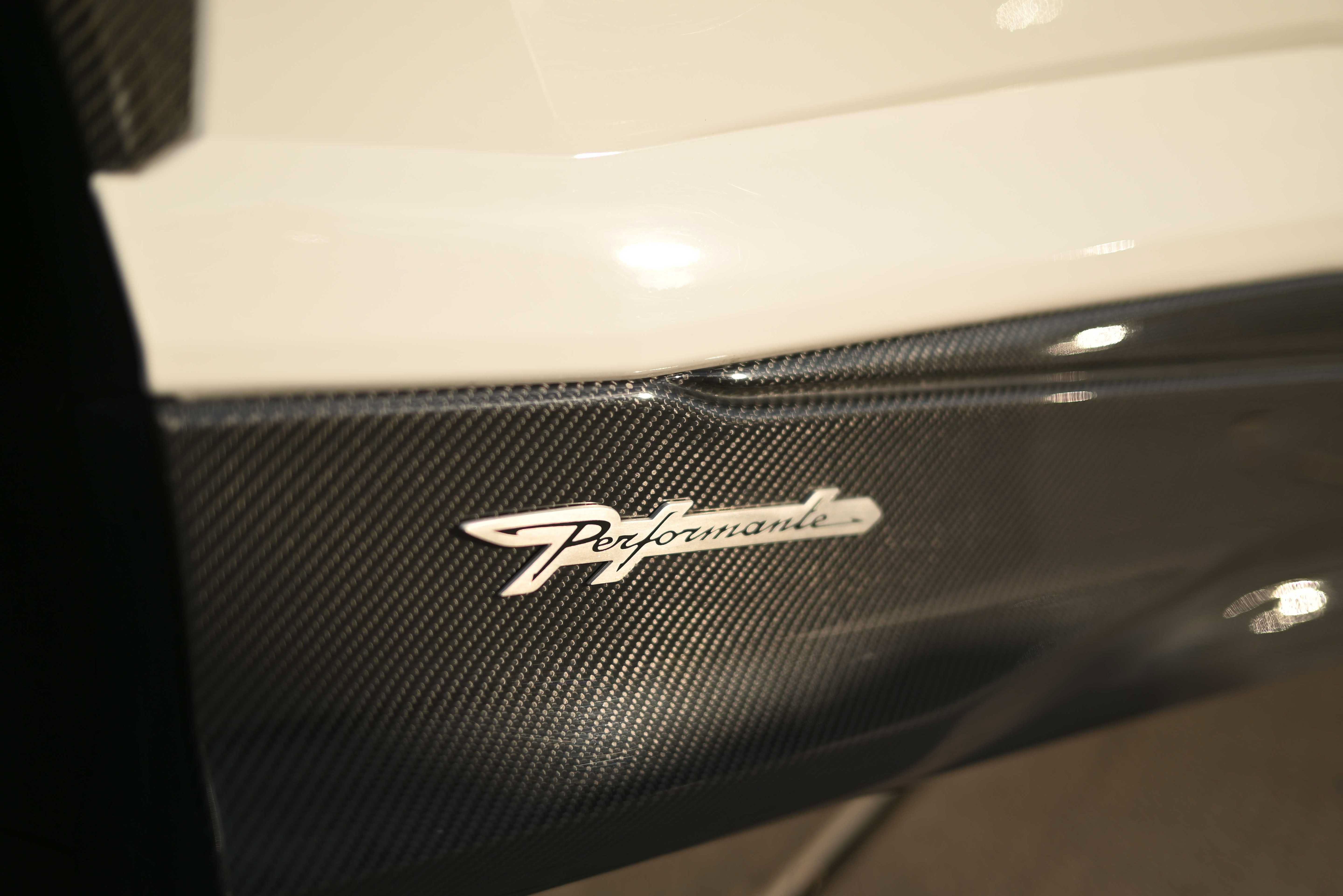 Used 2023 Lamborghini Urus Performante AWD/4WD image 22