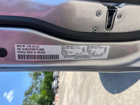 Used 2023 Jeep Compass High Altitude w/ Driver Assist Group I image 34