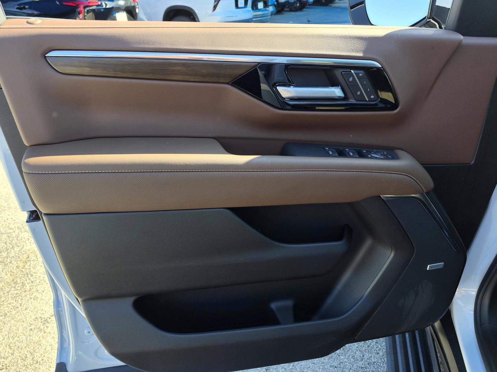 New 2027 Chevrolet Tahoe High Country AWD/4WD image 13