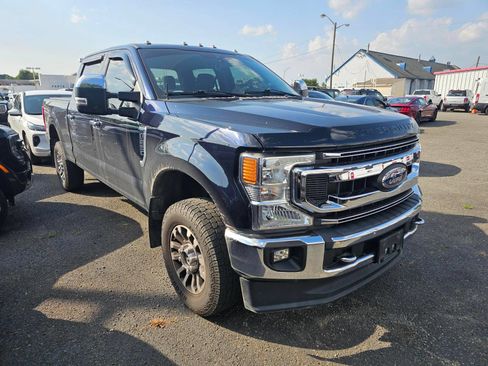 Used 2021 Ford F250 XLT w/ XLT Premium Package AWD/4WD image 3