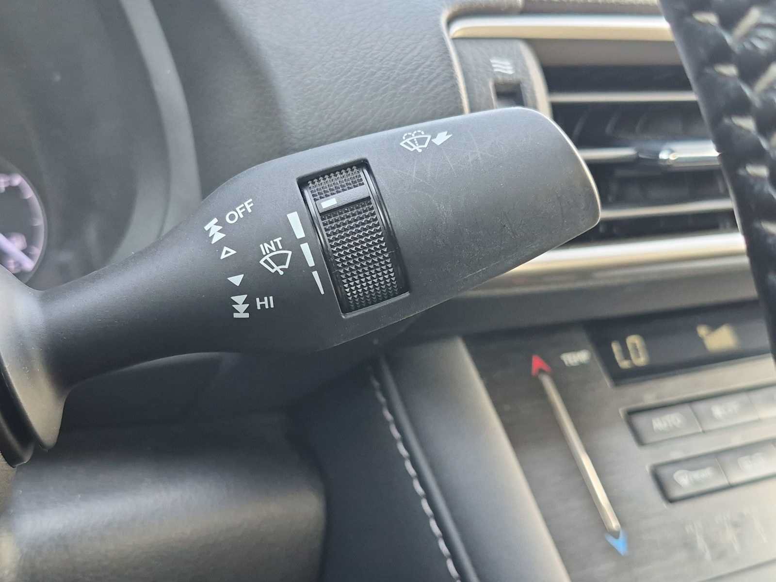 Used 2018 Lexus IS 300 AWD w/ Premium Package image 24
