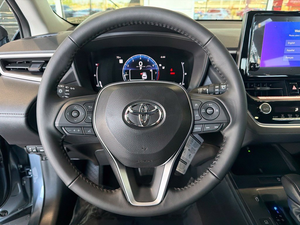 New 2026 Toyota Corolla Cross LE w/ Moonroof Package FWD image 20