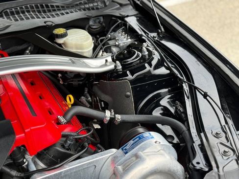 Used 2016 Ford Mustang GT Premium w/ Equipment Group 401A RWD image 12