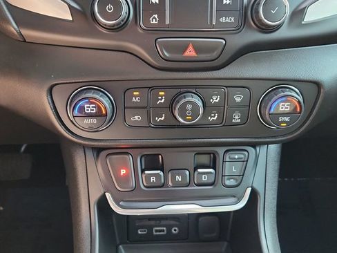 Used 2019 GMC Terrain SLE w/ Driver Convenience Package FWD image 46