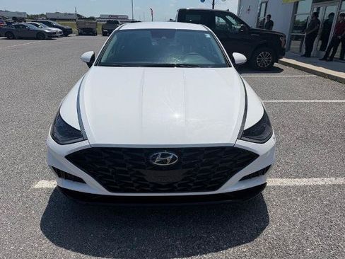 Used 2023 Hyundai Sonata SEL w/ Preferred Accessory Package FWD image 3