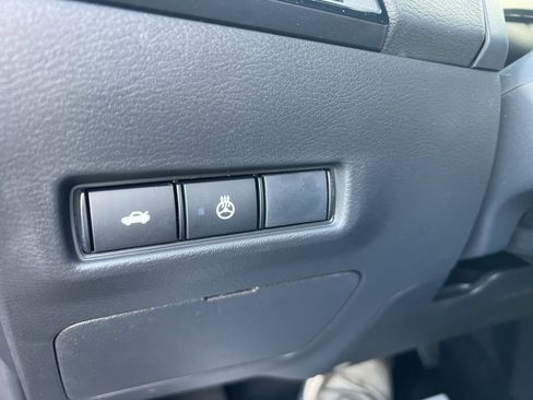 New 2026 Nissan Sentra SV w/ SV Convenience Package FWD image 44