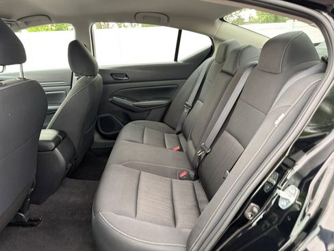 Used 2025 Nissan Altima 2.5 SV FWD image 28
