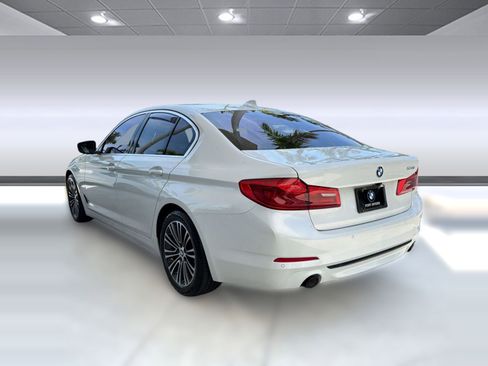 Used 2019 BMW 530i w/ Convenience Package RWD image 3