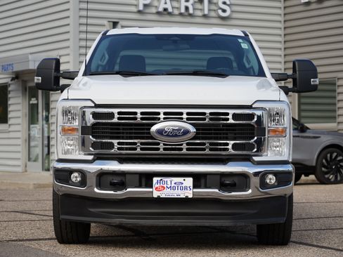 Used 2024 Ford F250 XLT image 9