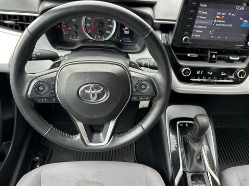 Used 2022 Toyota Corolla SE image 15