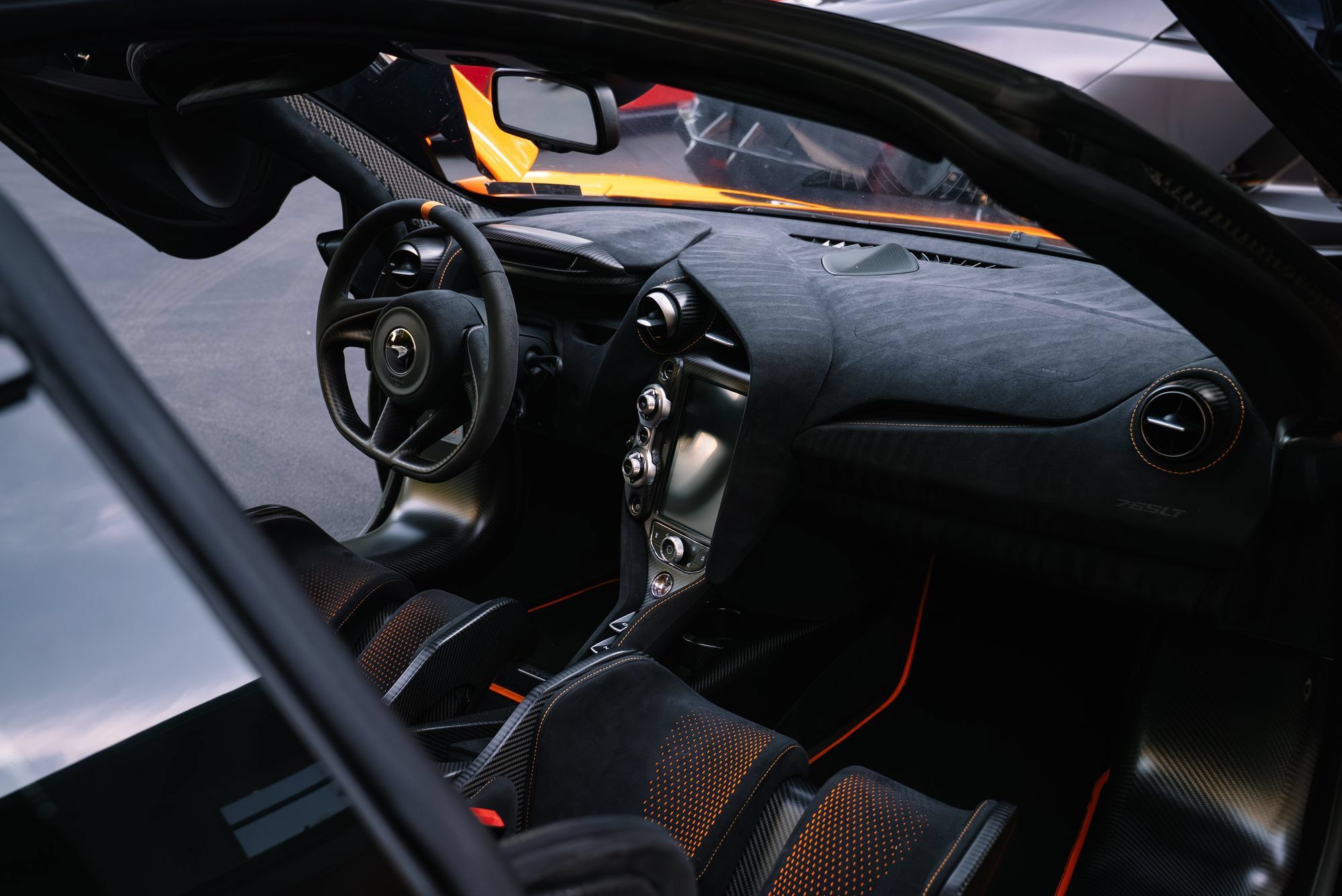 Used 2021 McLaren 765LT RWD image 15