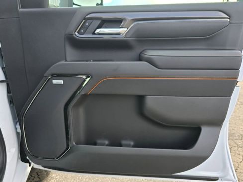 New 2026 GMC Sierra 2500 AT4 w/ AT4 Premium Plus Package image 37