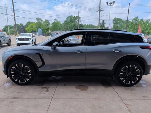 Used 2025 Chevrolet Blazer EV RS AWD/4WD image 5