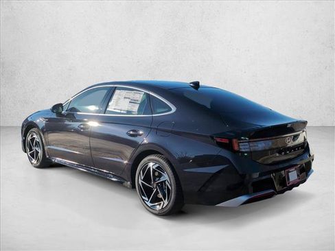 New 2026 Hyundai Sonata SEL FWD image 8