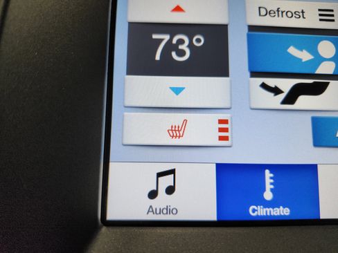 Used 2017 Ford Edge SEL w/ Equipment Group 201A image 7