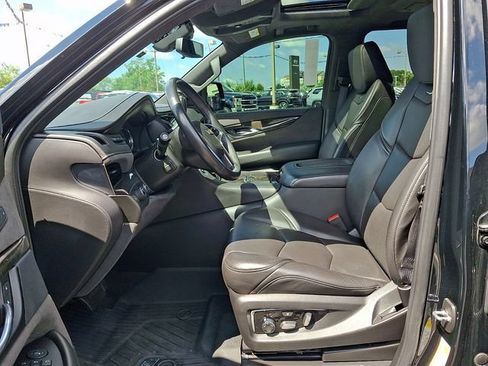 Used 2020 Cadillac Escalade Platinum AWD/4WD image 11