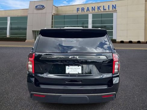 Used 2021 Chevrolet Suburban Z71 w/ Rear Media and Nav Package AWD/4WD image 6