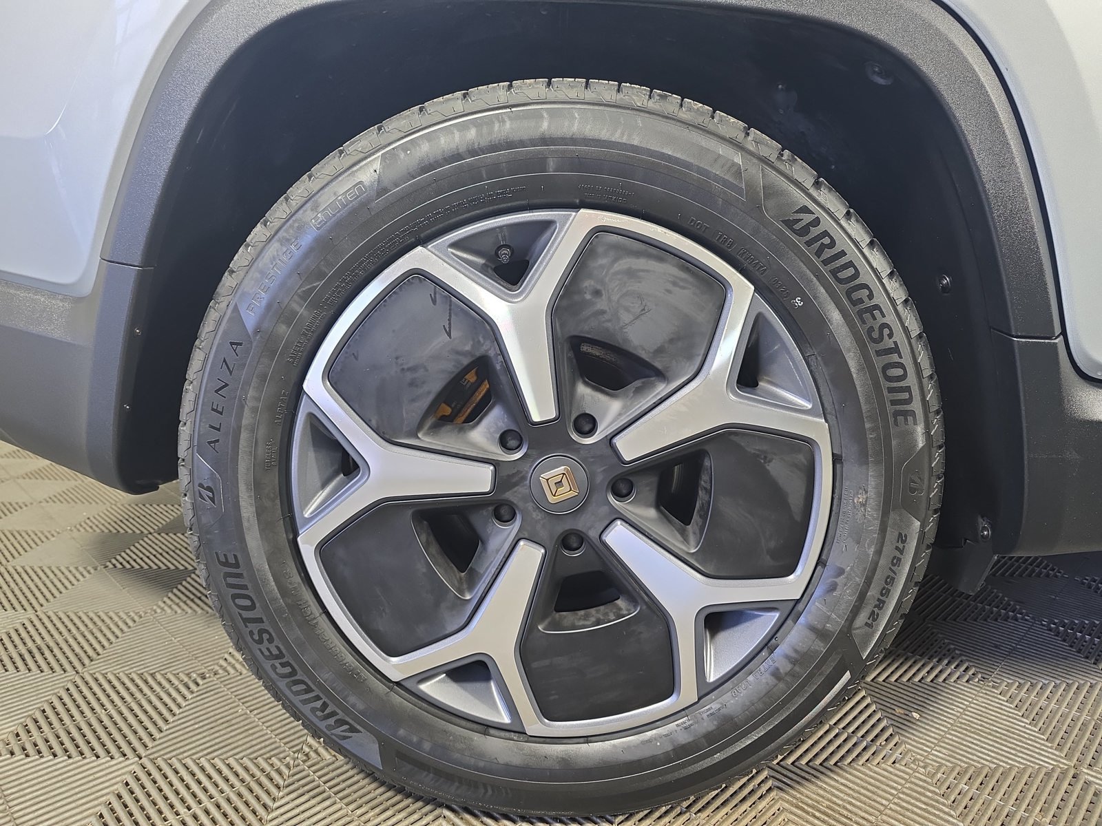 Used 2024 Rivian R1T Adventure Quad AWD/4WD image 12